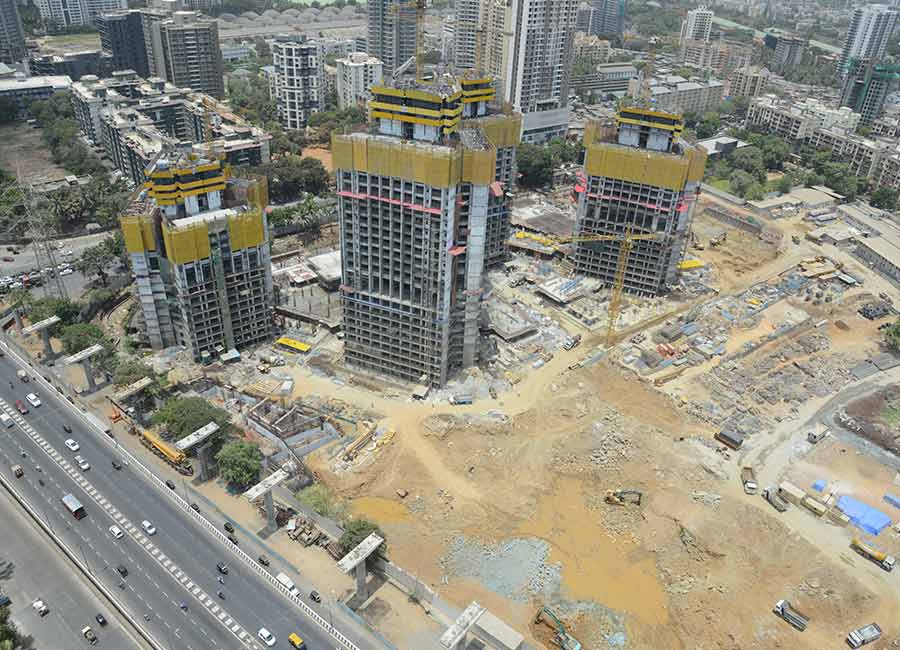 Construction Updates as of May 2018 at Oberoi Sky City, Borivali East, Mumbai Update